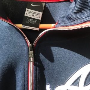 Women’s M athletic Nike Braves jacket